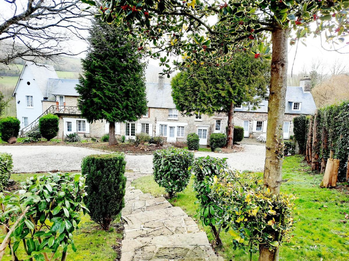 Gites De La Petite Suisse Clecy Ngoại thất bức ảnh