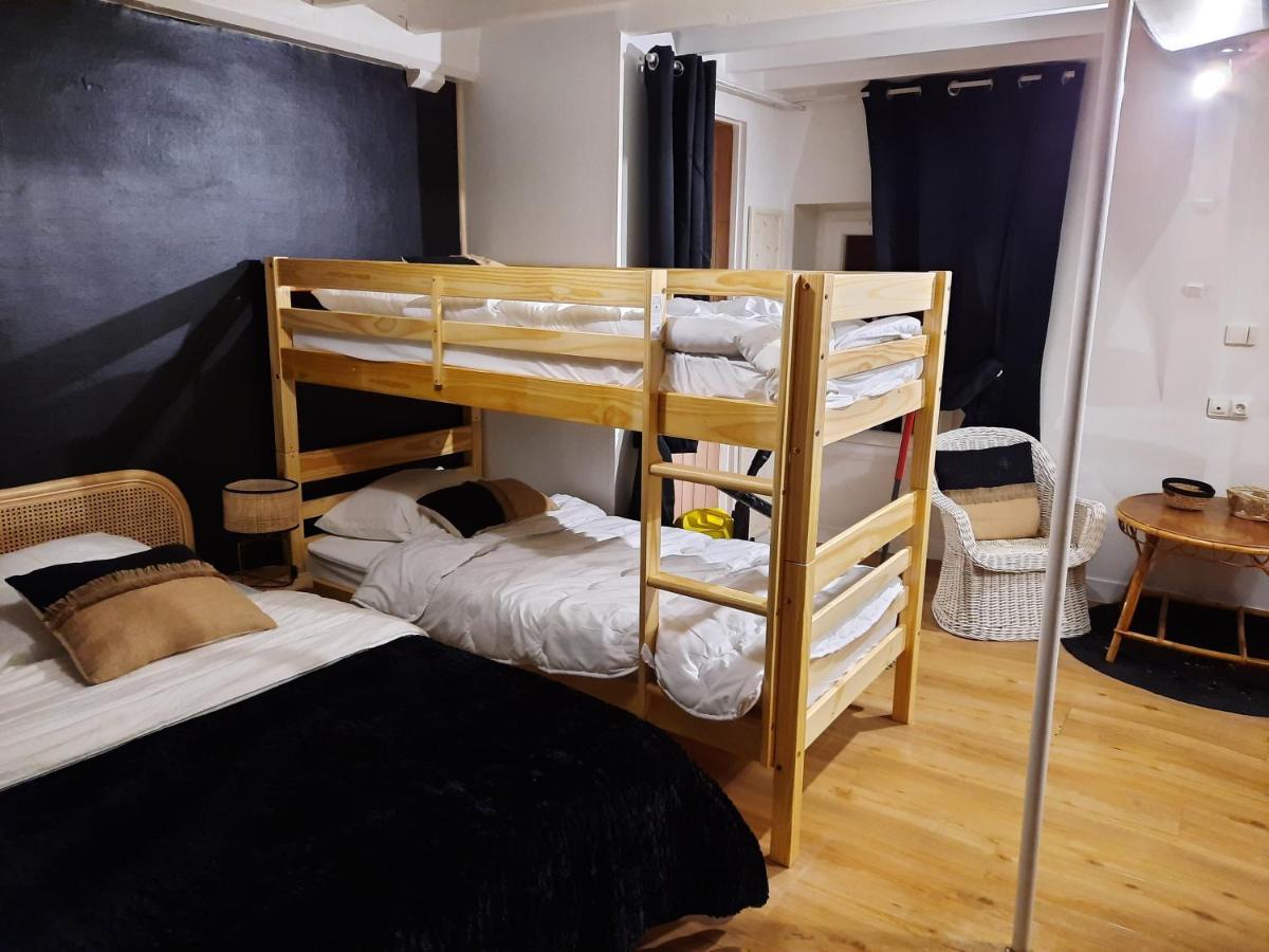 Gites De La Petite Suisse Clecy Ngoại thất bức ảnh