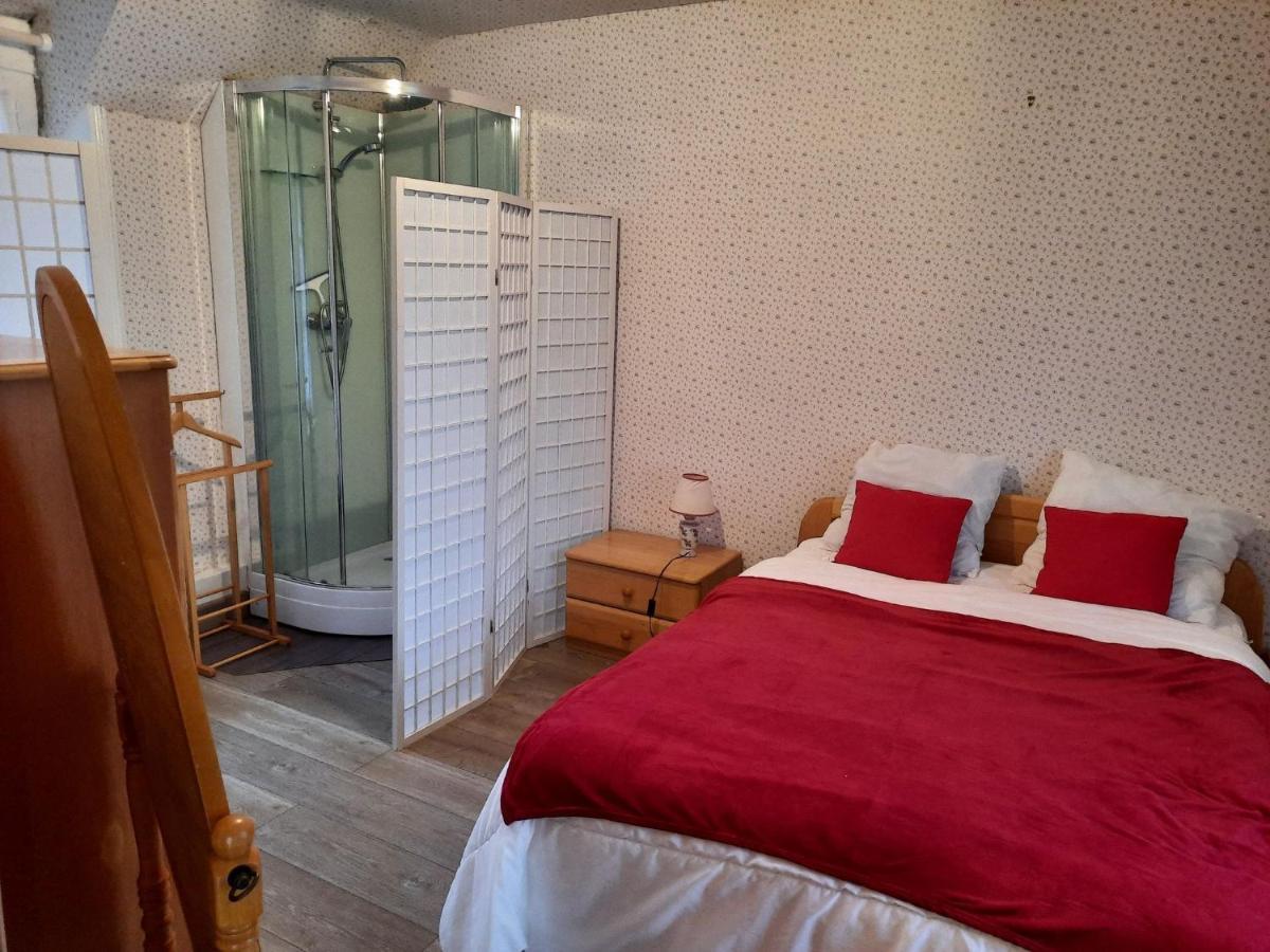 Gites De La Petite Suisse Clecy Ngoại thất bức ảnh