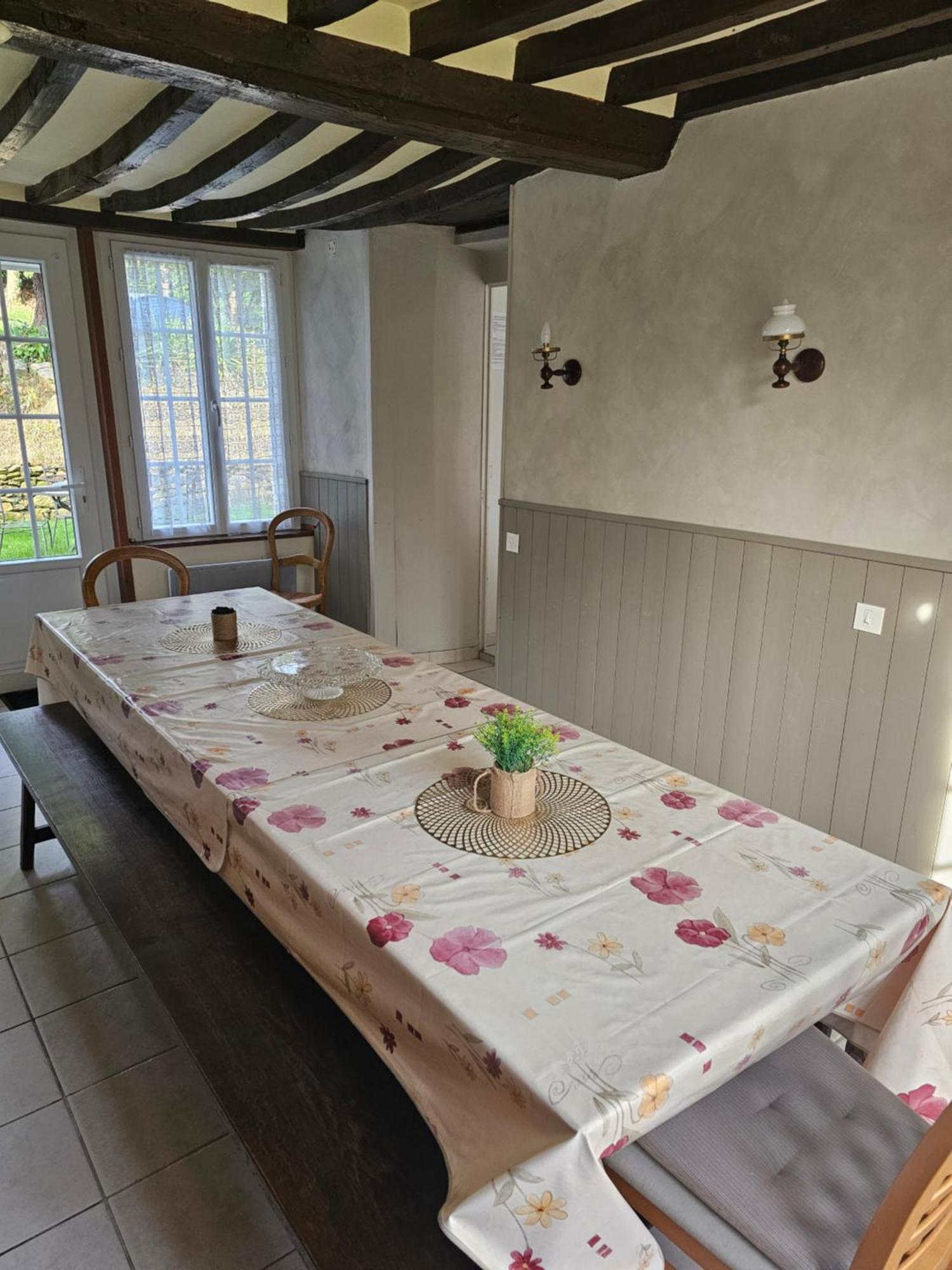 Gites De La Petite Suisse Clecy Ngoại thất bức ảnh
