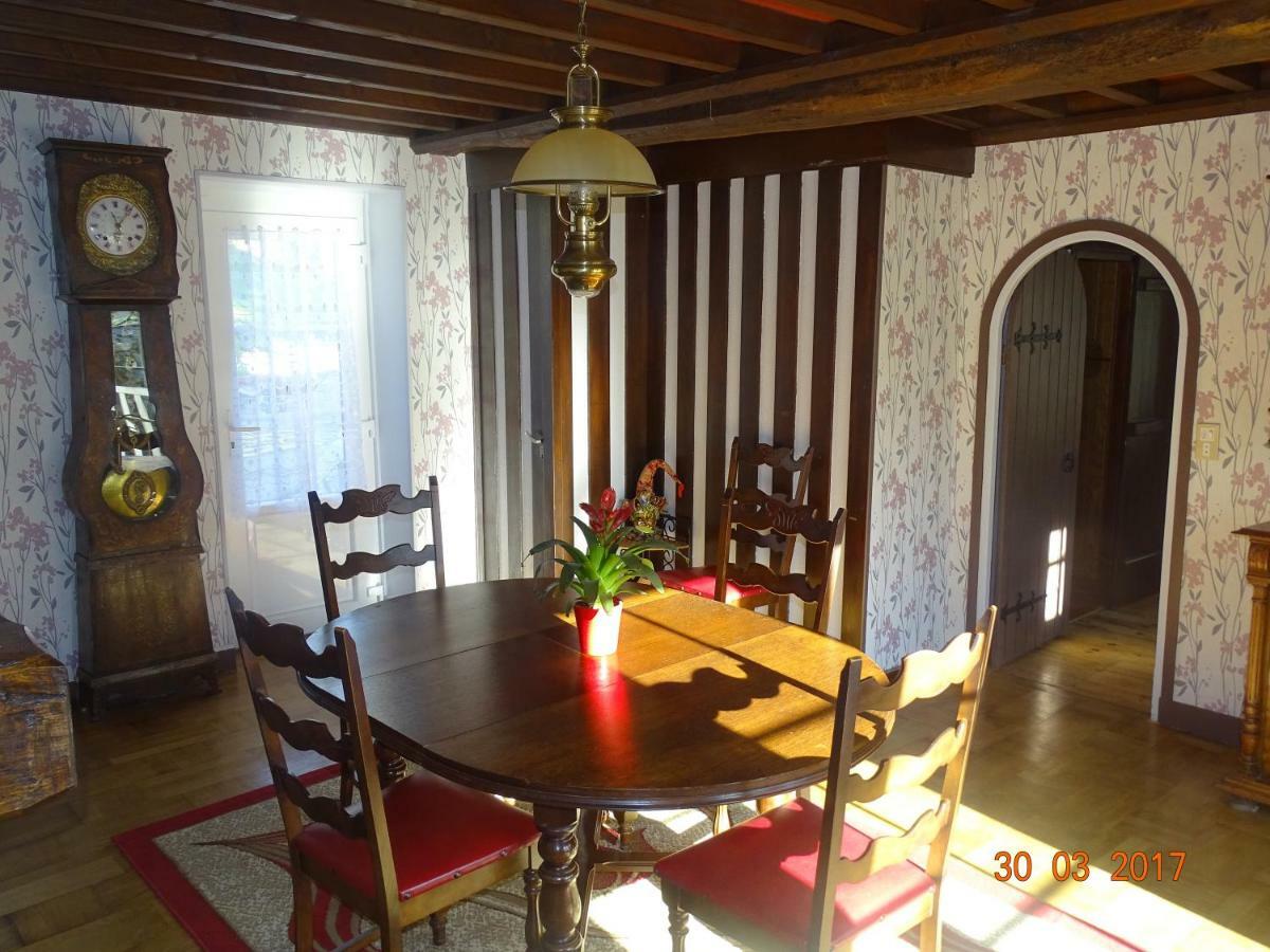 Gites De La Petite Suisse Clecy Ngoại thất bức ảnh